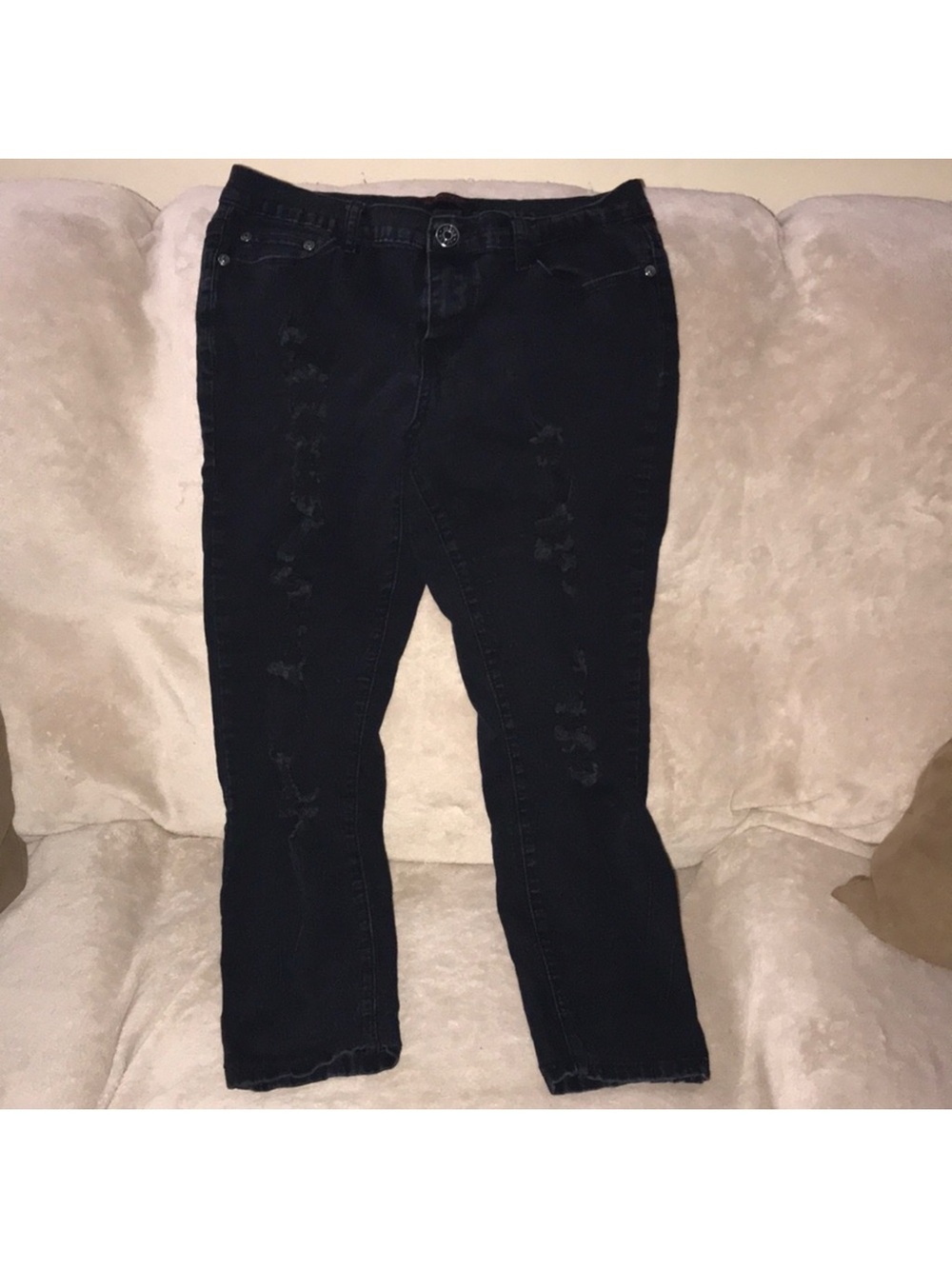Silver crush size 11/12 Black Distressed Stretch Jeans